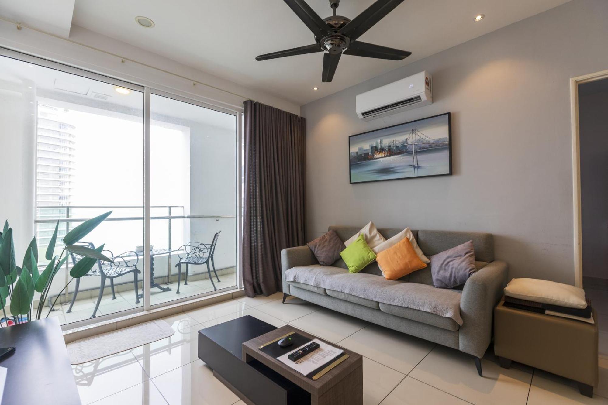 Sky Suites George Town  Kültér fotó