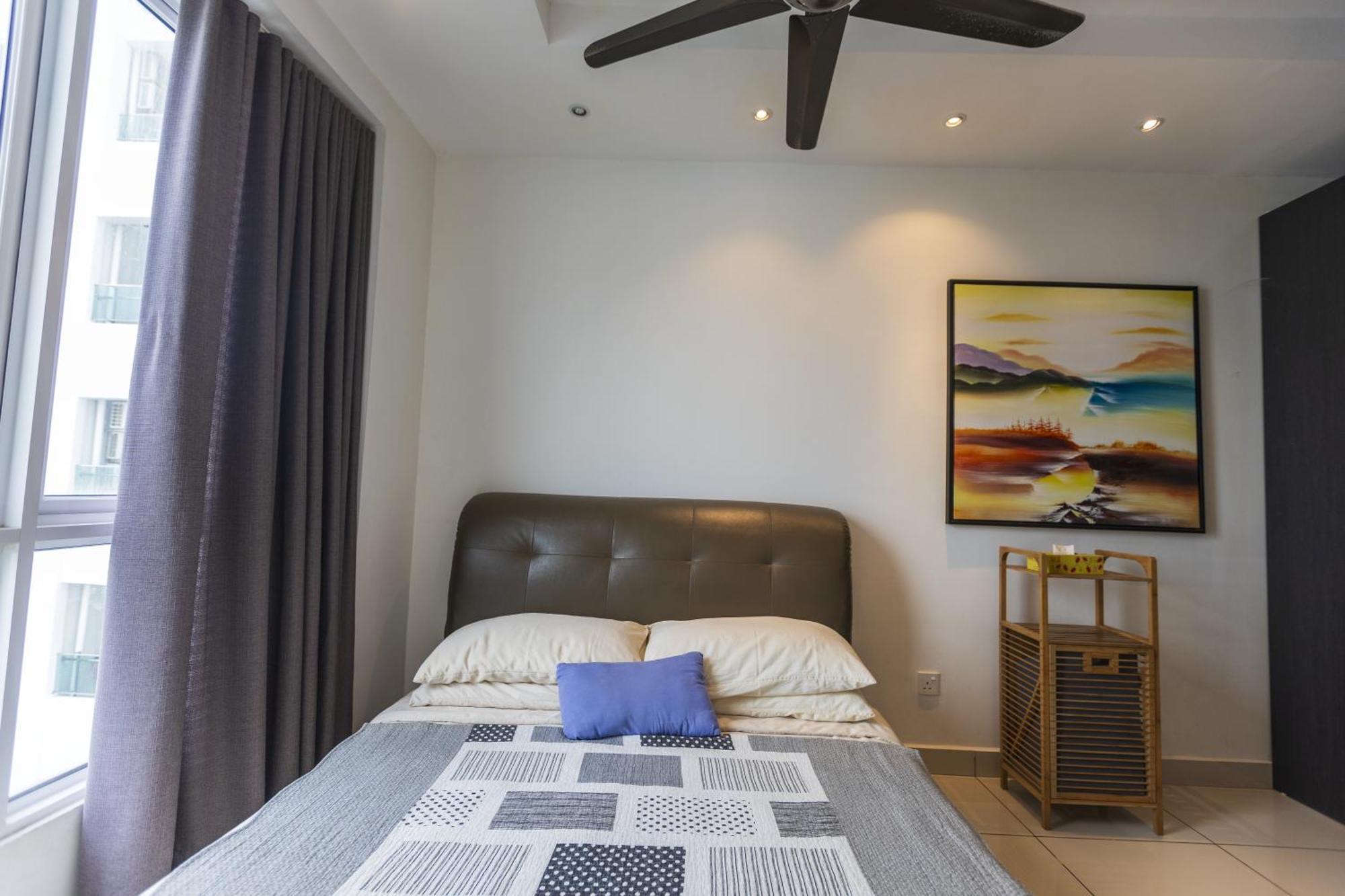 Sky Suites George Town  Kültér fotó